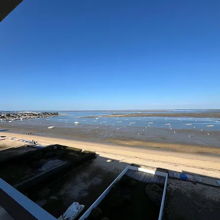 Apartamento - T3 Avec Terrasse, Vue Et Parking - Fr-1-319-593 *