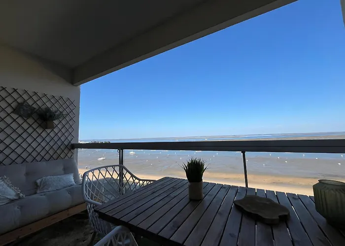 - T3 Avec Terrasse, Vue Et Parking - Fr-1-319-593 Apartment *