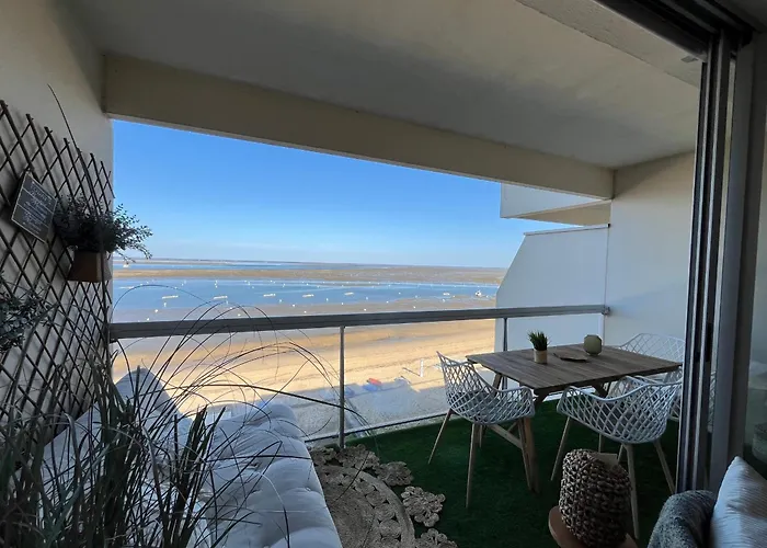 Apartment - T3 Avec Terrasse, Vue Et Parking - Fr-1-319-593